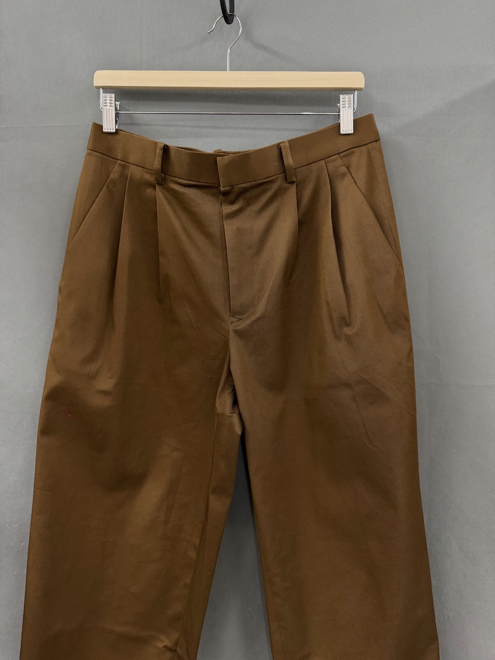 Mörk khaki bomullsbyxor med veck, Vera - Bild 2