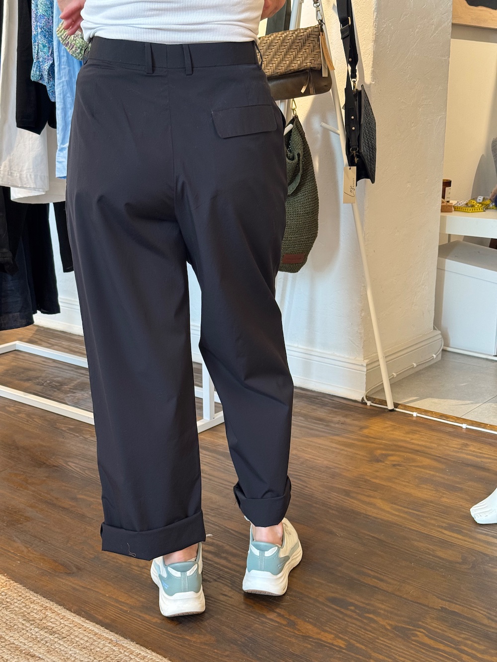 Khaki bomullsbyxor med veck Vera, stl S - Bild 5