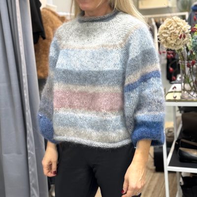mohairtröja, subtilt randig