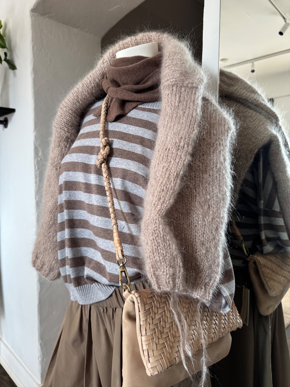 gråmelerad cashmere rock